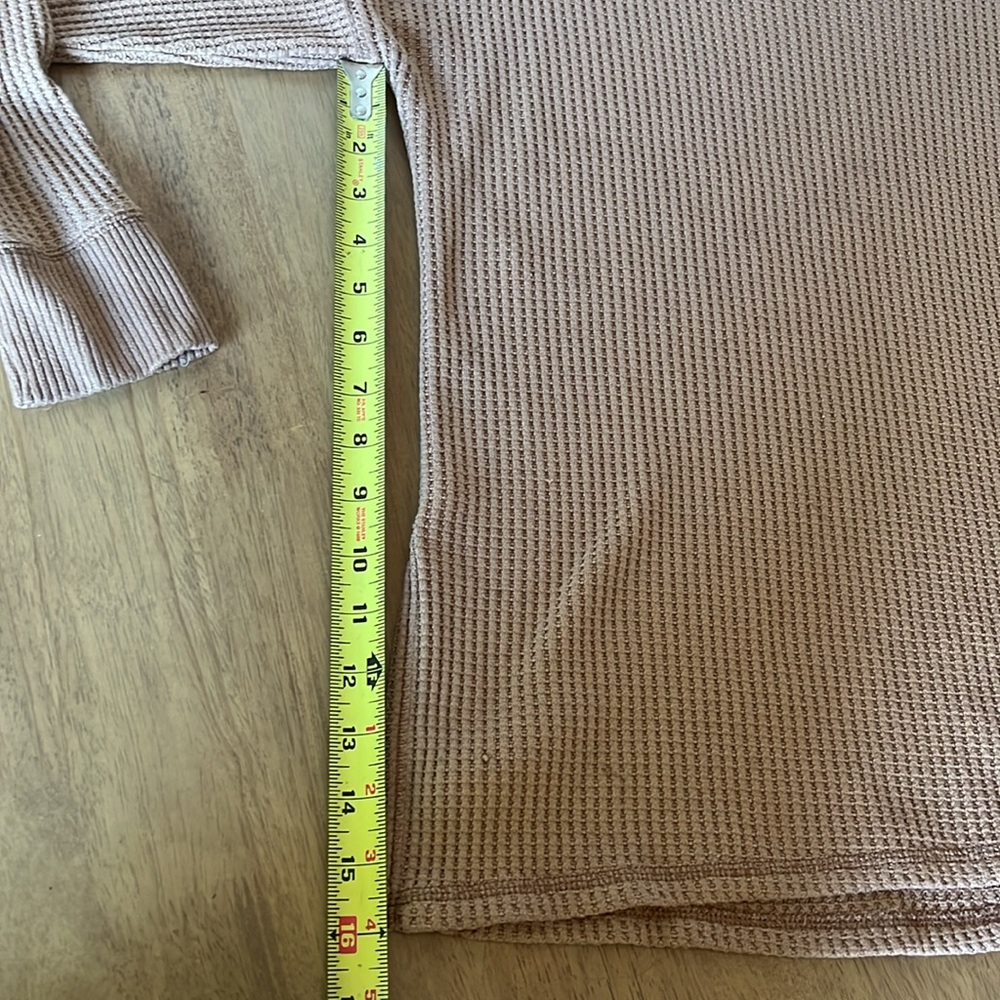 Abercrombie, waffle knit long sleeve, tan, size small - Picture 5 of 7